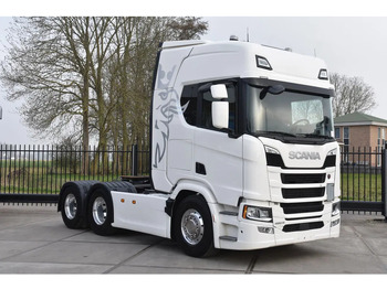 Cap tractor SCANIA R 460