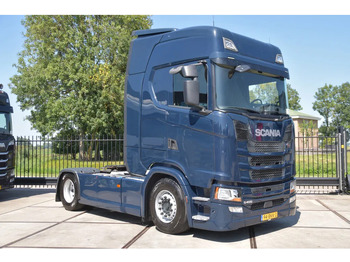 Cap tractor SCANIA S 450