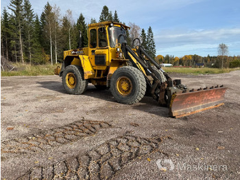 Încărcător frontal pe pneuri VOLVO L70H