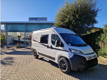 : fotografie din antet