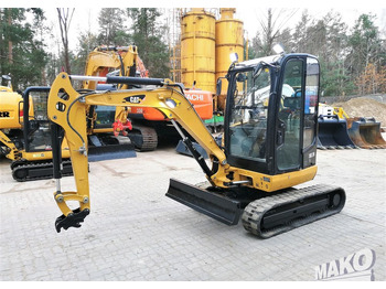 Excavator pe şenile CATERPILLAR 302.7DCR