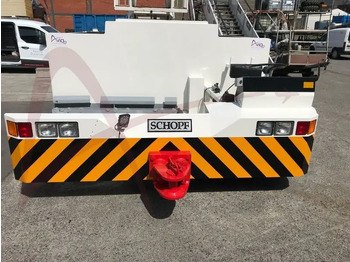 Tractor pentru aeronave SCHOPF