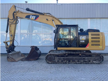 Excavator pe şenile CATERPILLAR 320EL
