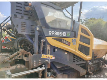 Finisor de asfalt XCMG RP905HDIV used hydraulic mobile asphalt paver: Foto 3