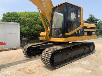 Excavator pe şenile CATERPILLAR 320B, 320BL Secondhand Excavator Made in Japan: Foto 5 Excavator pe şenile CATERPILLAR 320B, 320BL Secondhand Excavator Made in Japan: Foto 5