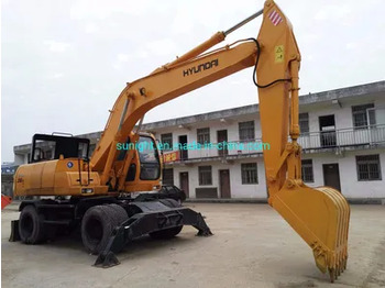 Excavator pe roţi HYUNDAI