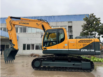 Excavator pe şenile HYUNDAI