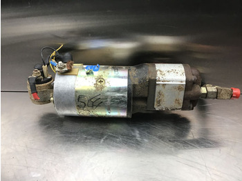 Pompă de servodirecţie BOSCH