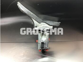 Pedala LIEBHERR
