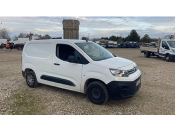 Autoutilitară compactă CITROËN Berlingo