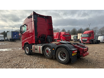 Cap tractor VOLVO FH: Foto 3