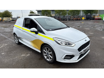 Automobil FORD