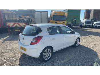 Hatchback VAUXHALL CORSA 1.4I: Foto 4
