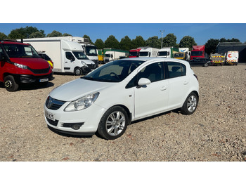 Hatchback VAUXHALL CORSA 1.4I: Foto 2