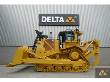 Buldozer CATERPILLAR D8T
