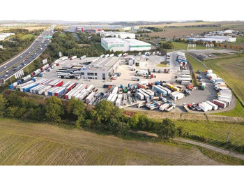 Semiremorcă prelată Kögel SN 24 MEGA, SAF, LOWDECK, LIFT AXLE, LIFTING ROOF, MULTILOCK: Foto 2 Semiremorcă prelată Kögel SN 24 MEGA, SAF, LOWDECK, LIFT AXLE, LIFTING ROOF, MULTILOCK: Foto 2