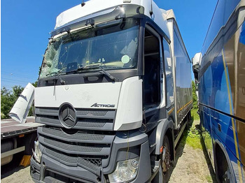 Camion cu prelată MERCEDES-BENZ Actros 2542