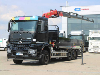 Camion platformă MERCEDES-BENZ Arocs