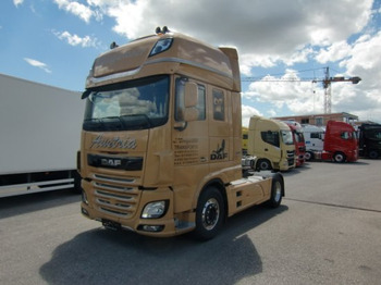 Cap tractor DAF XF 530