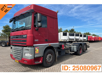Camion şasiu DAF XF 105 460