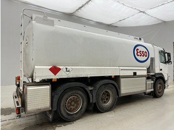 Camion cisternă Volvo FM 380 - 6x2: Foto 4 Camion cisternă Volvo FM 380 - 6x2: Foto 4