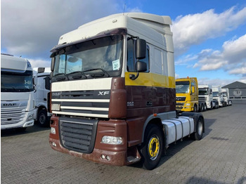 Cap tractor DAF XF 105 410