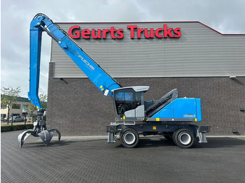 Excavator pe roţi FUCHS