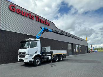 Camion cu macara Mercedes-Benz Arocs 3351 963-2-E 6X4 KIPPER / TIPPER + PALFINGER PK30.002 TEC7 KRAAN / KRAN / CRANE / GRUA: Foto 2 Camion cu macara Mercedes-Benz Arocs 3351 963-2-E 6X4 KIPPER / TIPPER + PALFINGER PK30.002 TEC7 KRAAN / KRAN / CRANE / GRUA: Foto 2