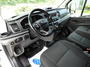 Autoutilitară box FORD TRANSIT  BOX LIFT 8 PALLETS CRUISE CONTROL LED LIGHTS AIR CONDITIONING  130HP: Foto 2