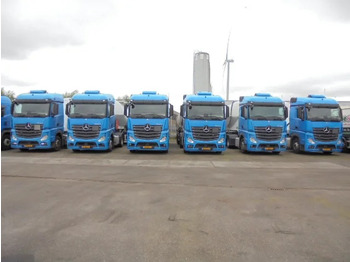 Cap tractor Mercedes-Benz Actros 1842 LS EUR6 10X: Foto 3