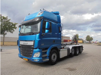 Camion cu cârlig DAF CF 510