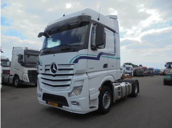 Cap tractor MERCEDES-BENZ Actros 1943