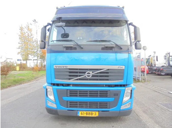 Camion cu prelată Volvo FH 420 6X2 NL TRUCK: Foto 2 Camion cu prelată Volvo FH 420 6X2 NL TRUCK: Foto 2