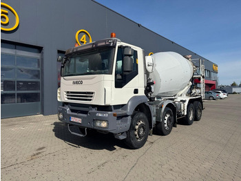 Autobetonieră IVECO Trakker