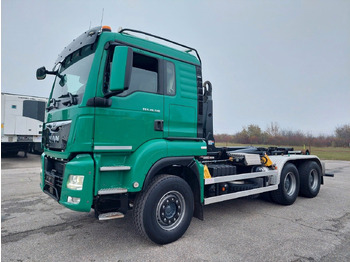 Camion cu cârlig MAN TGS 26.510