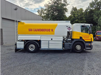 Camion cisternă pentru transport de combustibili Scania P270 FUEL / CARBURANT 14000L - 4 COMP: Foto 4 Camion cisternă pentru transport de combustibili Scania P270 FUEL / CARBURANT 14000L - 4 COMP: Foto 4