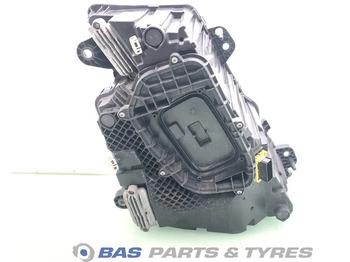 Far pentru Camion Volvo FH4B: Foto 3