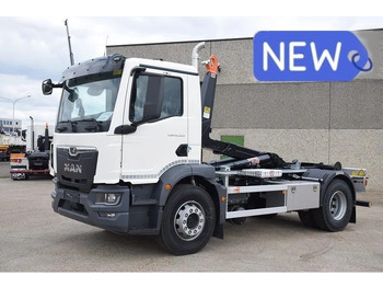 Camion cu cârlig MAN TGM 18.320