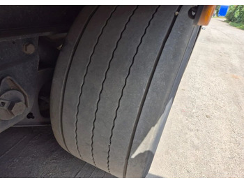 Remorcă cu prelată Fliegl Tandem 3 osie: Foto 5