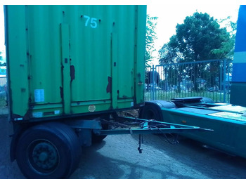 Remorcă cu prelată KRONE