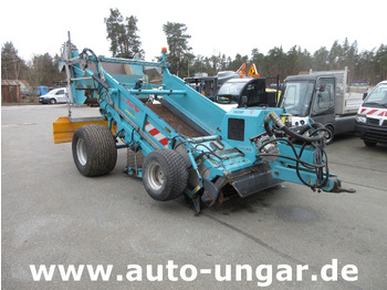 Maşina comunala KÄSSBOHRER