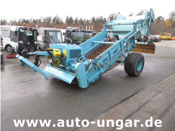 Maşina comunala KÄSSBOHRER