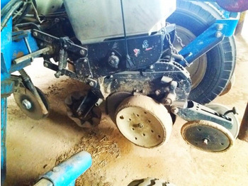 Semănătoare de precizie Kinze 3000 (8x lines 75: Foto 5 Semănătoare de precizie Kinze 3000 (8x lines 75: Foto 5