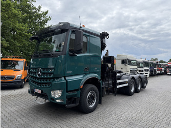 Camion cu cârlig MERCEDES-BENZ Arocs 3251