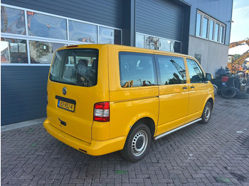 Autobuz Volkswagen Transporter Kombi: Foto 4