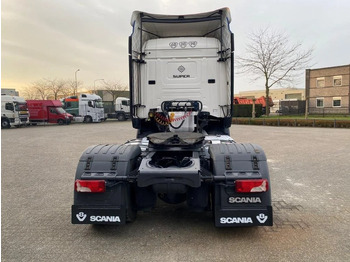 Leasing de Scania R520 / RETARDER / DOUBLE TANK / AUTOMATIC / PARK-COOL / EURO-6 / 2015 Scania R520 / RETARDER / DOUBLE TANK / AUTOMATIC / PARK-COOL / EURO-6 / 2015: Foto 4