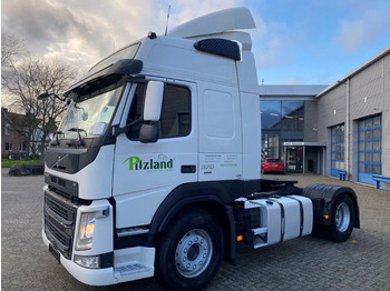 Cap tractor VOLVO FM11 370