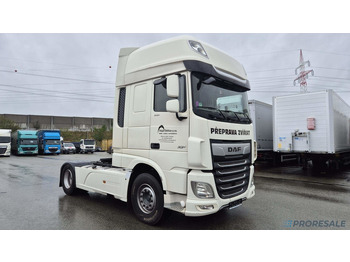Cap tractor DAF XF 530