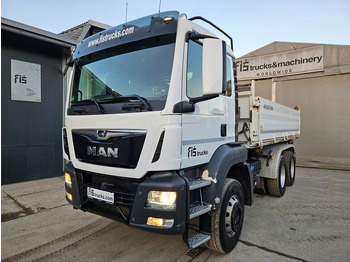 Camion basculantă MAN TGS 26.460