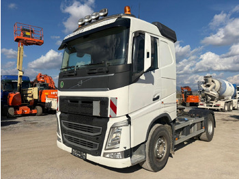 Cap tractor VOLVO FH 460